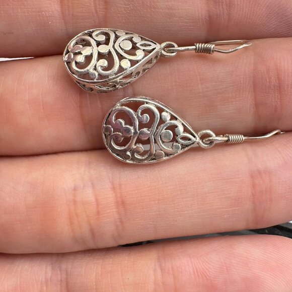 VTG Sterling Silver 925 Scroll Design Teardrop Dangle Earrings Size 1.25" Length - Picture 8 of 11